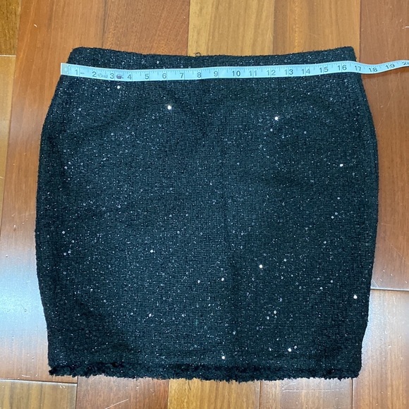 MICHAEL KORRS WOMENS BLACK JACKET & SKIRT SUIT - Picture 10 of 12